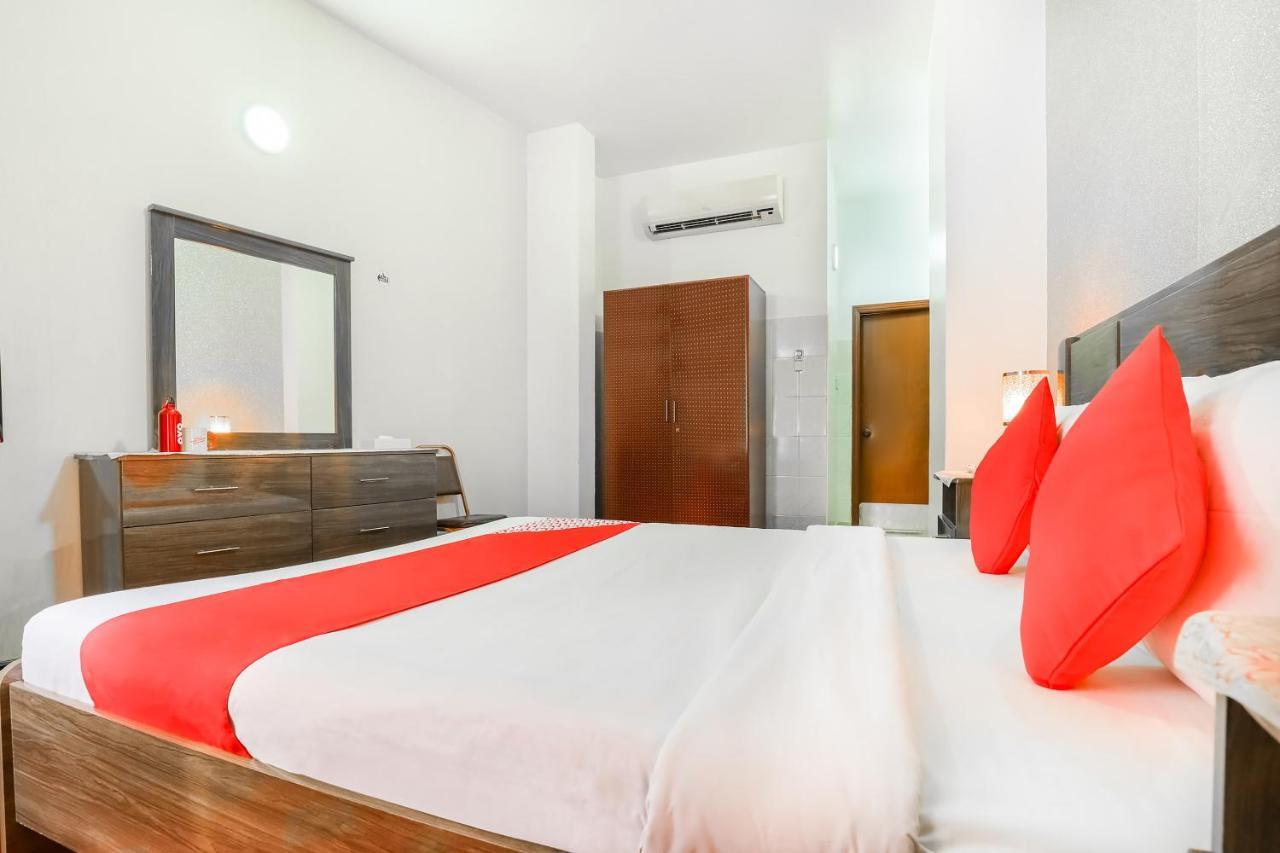 Oyo 339 Vienna Hotel Дубай Экстерьер фото
